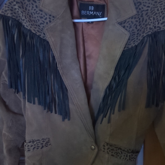 Suede jackets - Picture 2 of 4